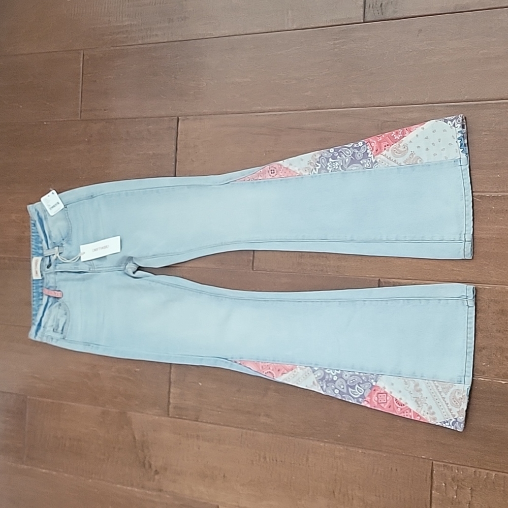 Free People Driftwood Farrah flare patchwork bandana jeans 26 (fits like 24)